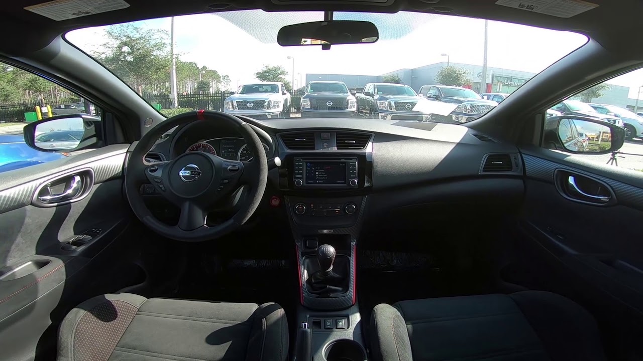 2017 Nissan Sentra Nismo Interior