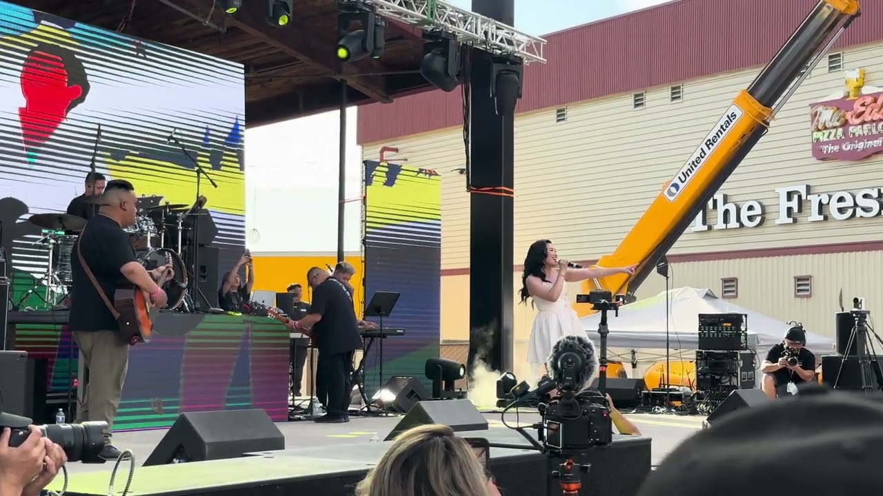 Maiv Muas Xyooj - Nraug Hmoob Ntsuab Live (YAYA Music Fest 2025)