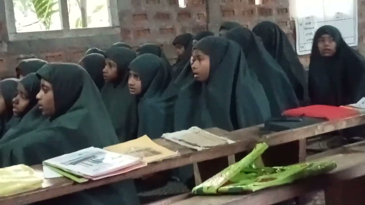 سورۃ العادیات کو ہجے کرواتے ہوئے وڈیو دیکھیں اور آگے شیئر ضرور کریں 