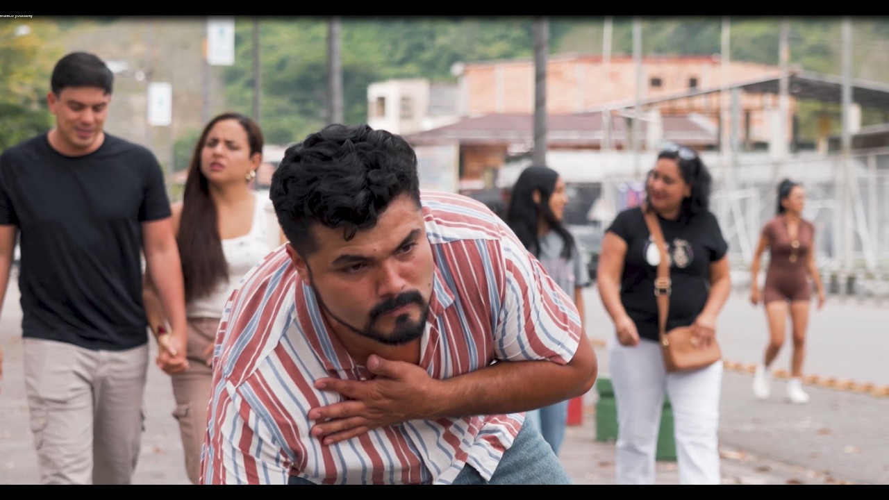 Salvó la vida de un desconocido y su esposo se enojó