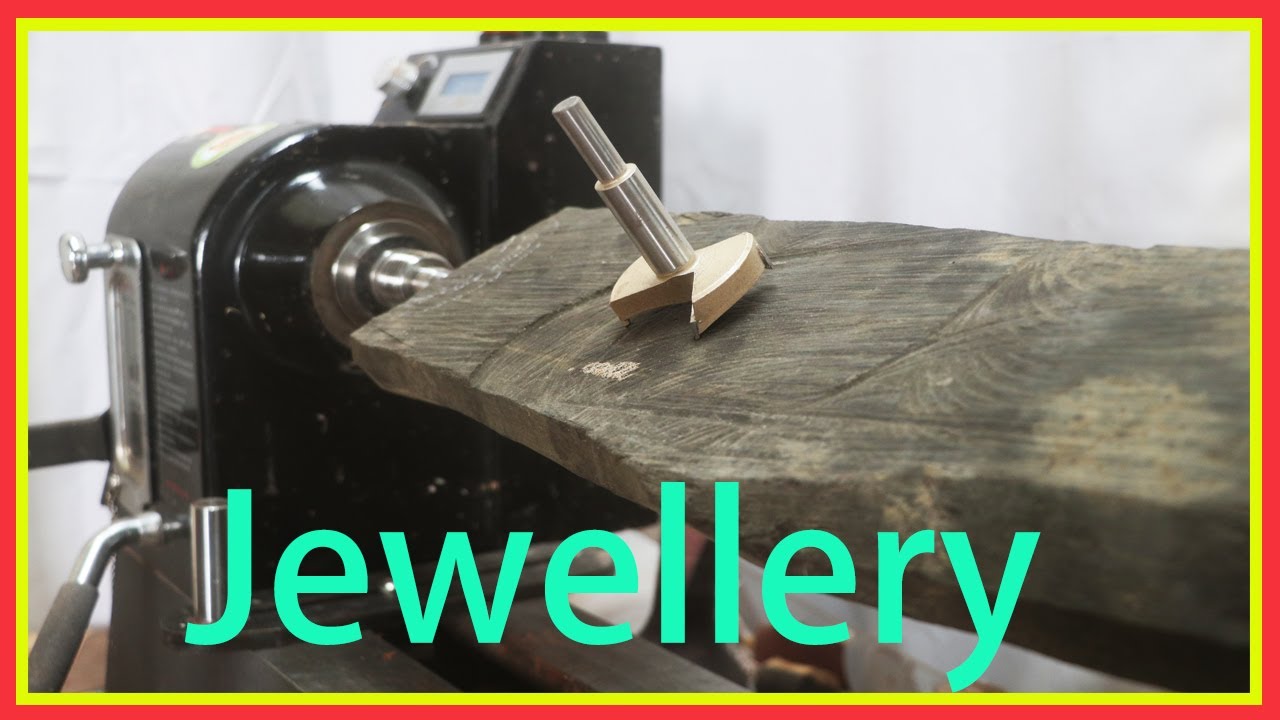 wood turning: wood to jewellery