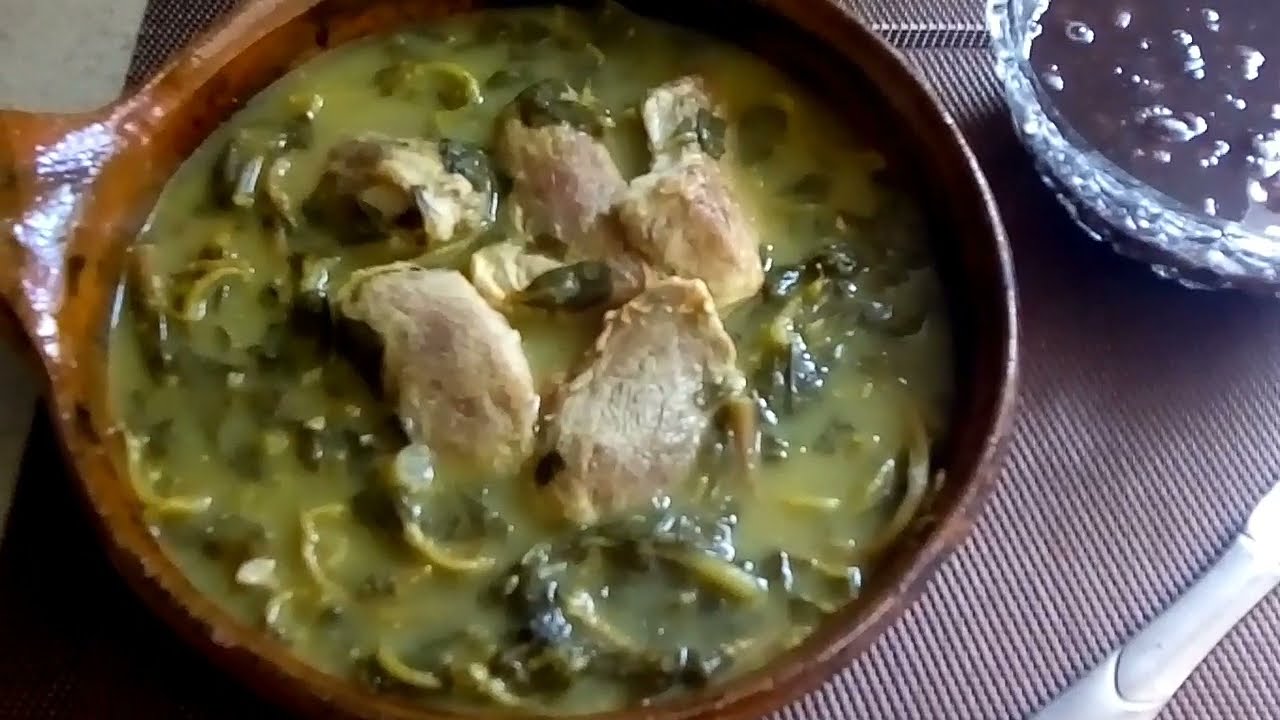 VERDOLAGAS CON CARNE DE PUERCO 🐷  EN SALSA VERDE 🍴🥄😋