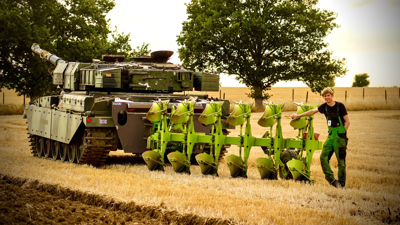 FARMING WITH TANKS – CAN A CHIEFTAIN OUT-PLOUGH A TRACTOR?