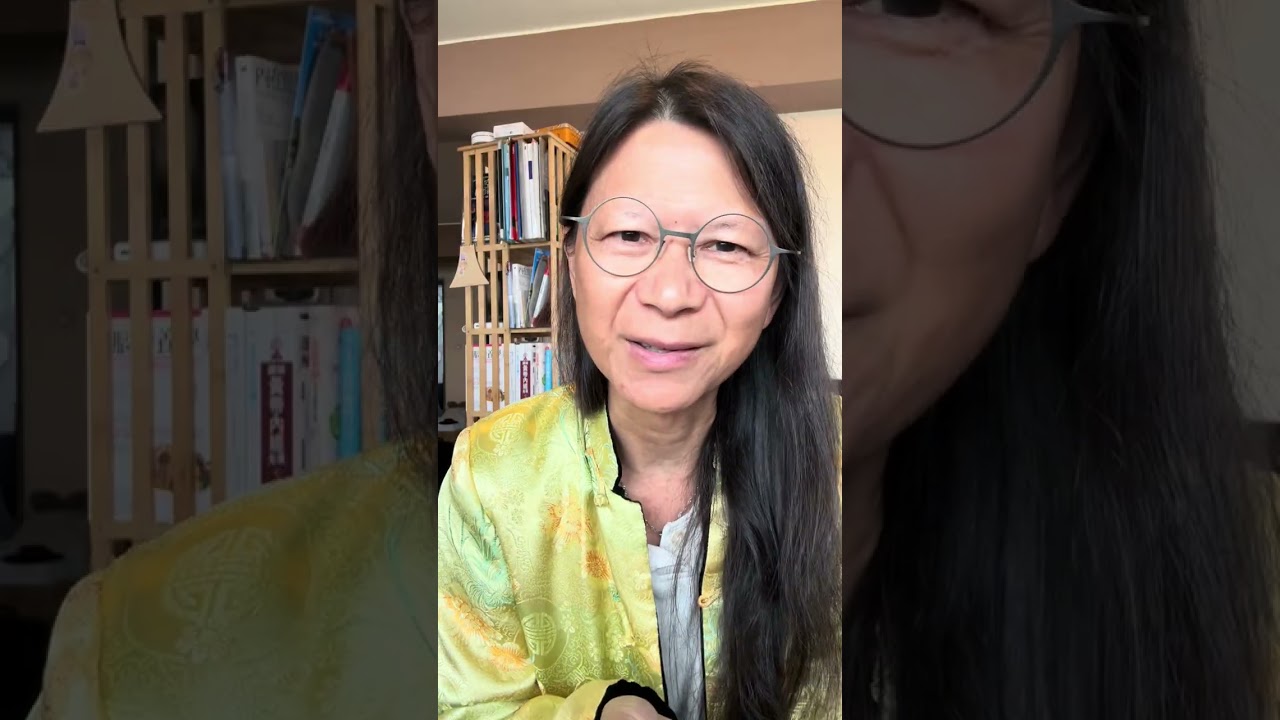 細細老師與貓貓一起向大家拜年