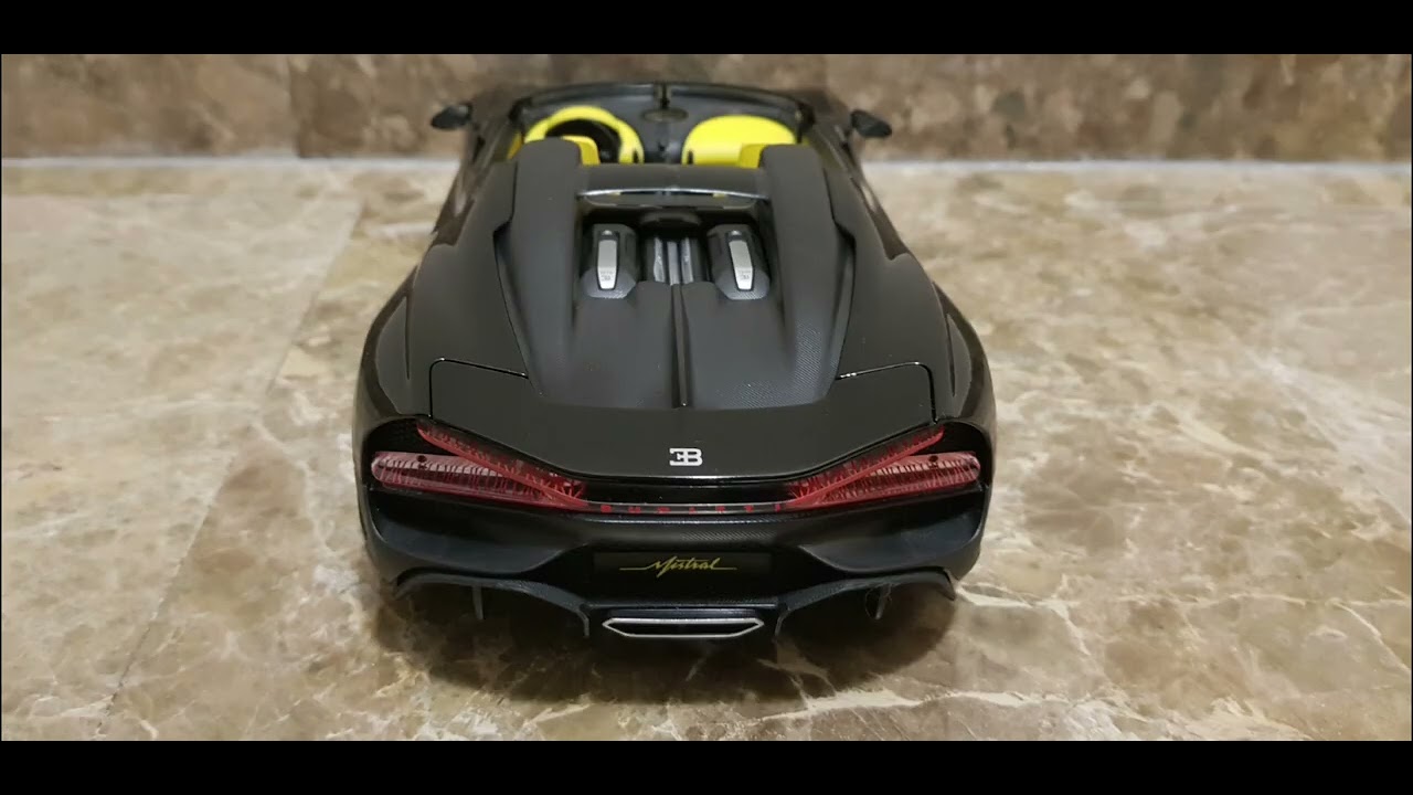 Bugatti Mistral diecast 1/18 (unboxing)