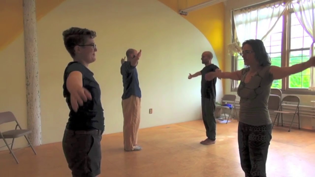 The Fan: a Co-Regulation Exercise for Boundaries and Connection