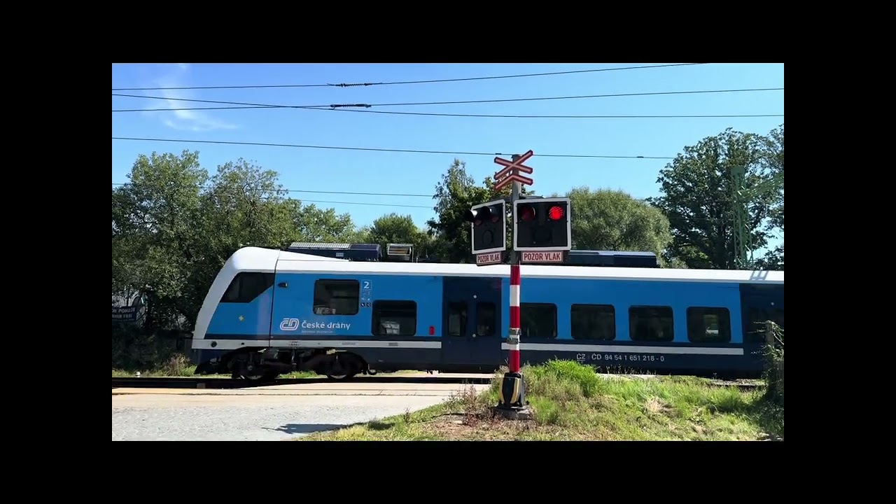 Železniční přejezd - Vyšší Brod - P6121  Ažd 97
