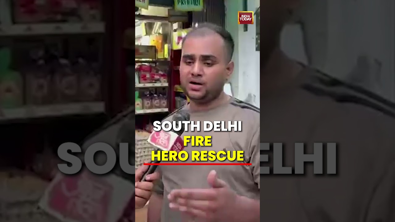 Delhi Fire: Delhi Fire Hero Rescue | Mattress Seller Helps Save Lives During Malviya Nagar Blaze
