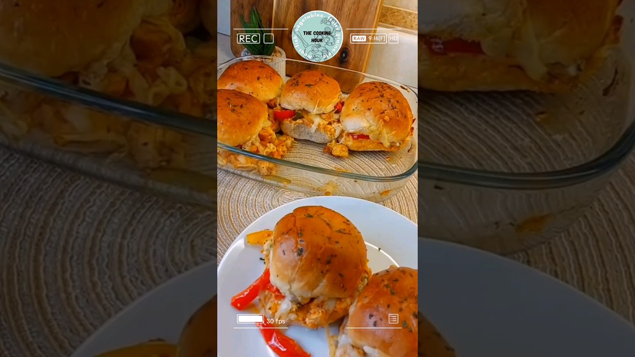 Cheesy Chicken Sliders #snackfoodies #chickenrecipe