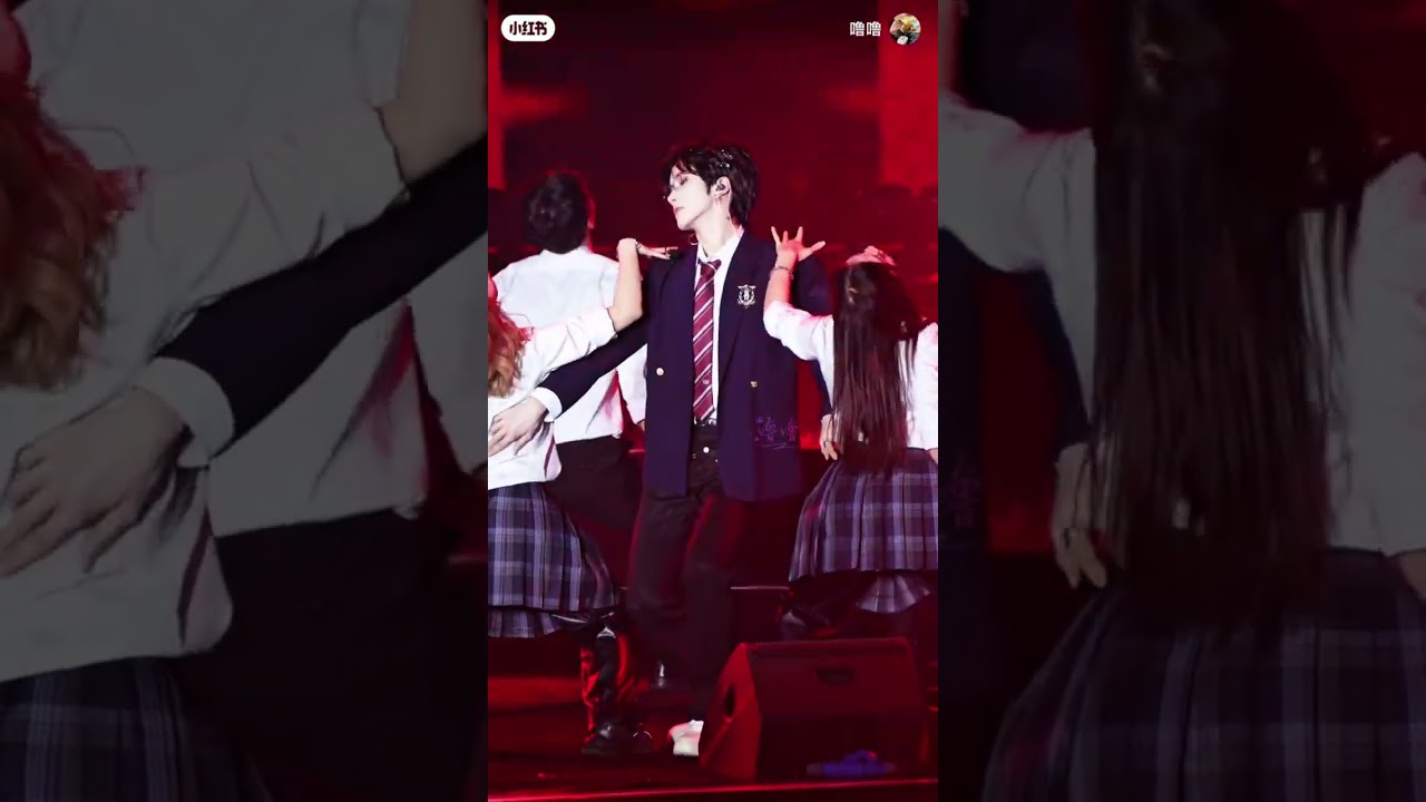 《Sexy back + mirotic by TVXQ 》dance cover by Huang Xing Eliot #huangxing #eliothuang #abodesire