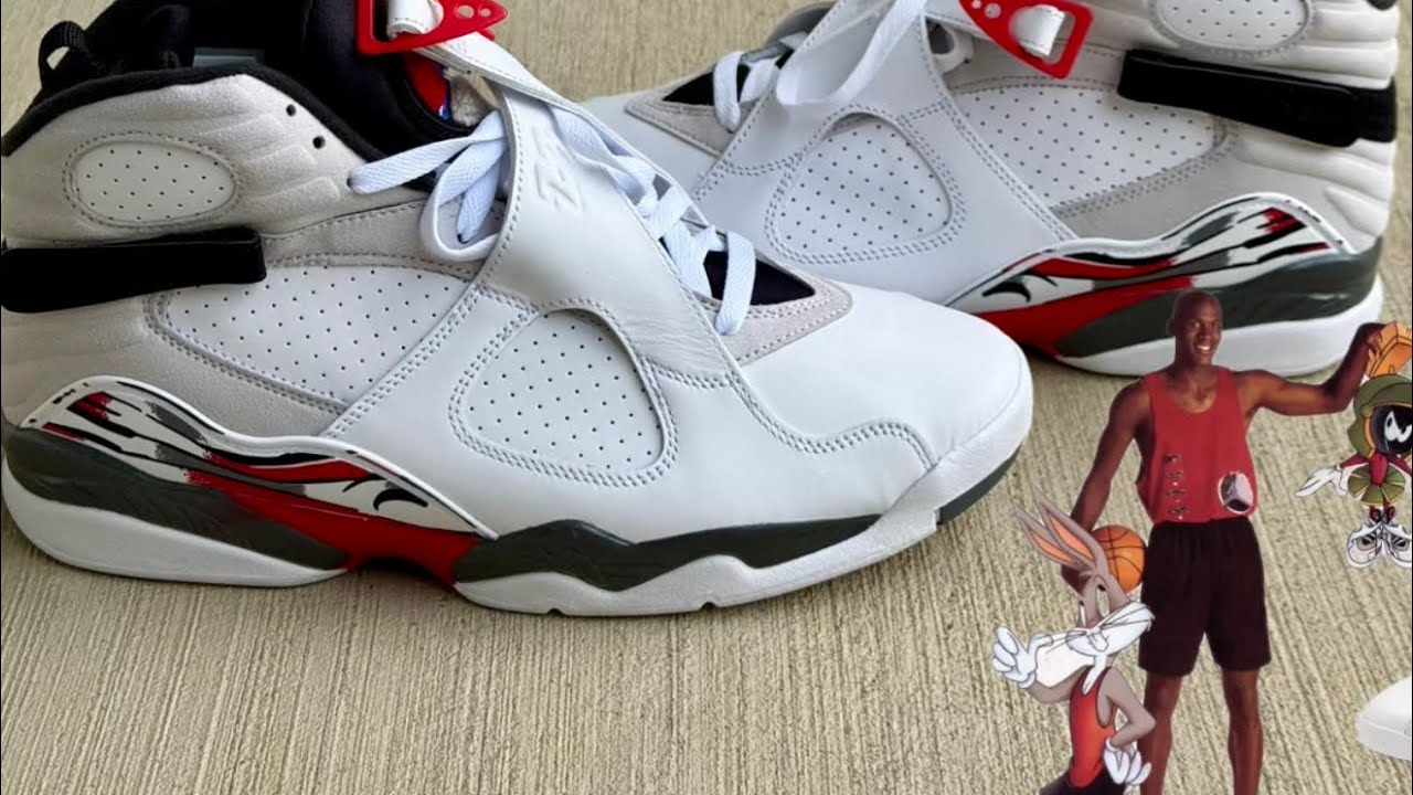Air Jordan 8 Bugs Bunny 🐰