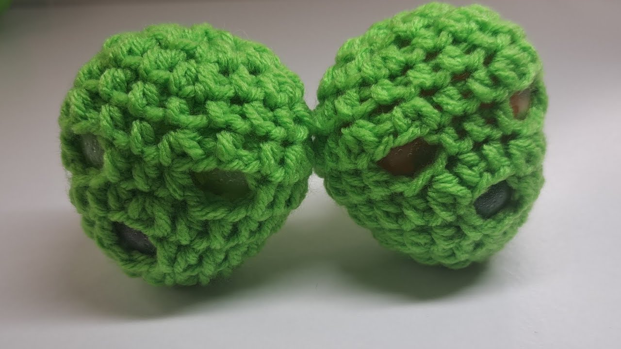 How to Crochet a Alien Head Stress Ball #lisalovescrochetandknit #crochet