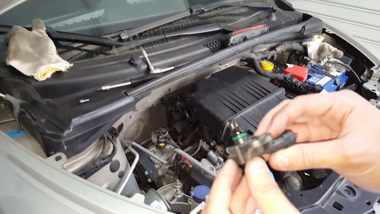 Pulizia corpo farfallato e sensore di pressione Lancia ypsilon 1.2 fire