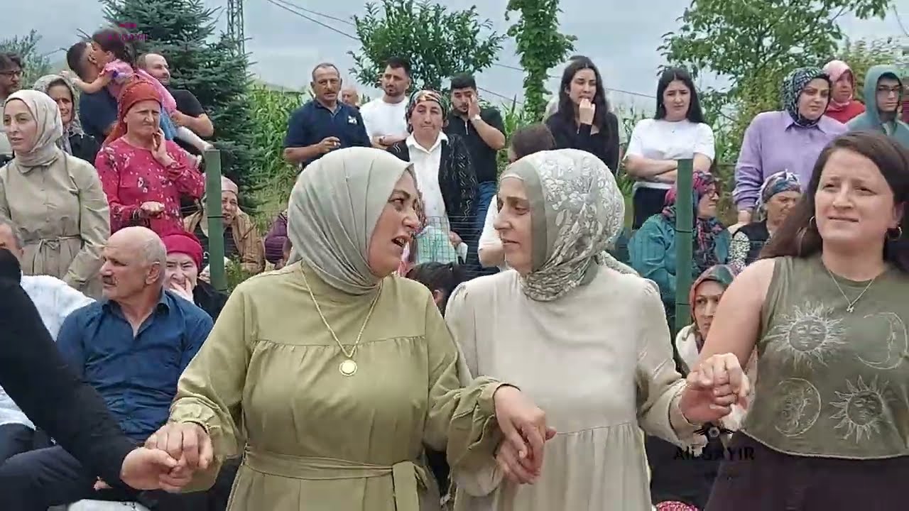 Kemençe Horon, Köy Düğünü, Edanur Okumuş & Kadir Çağlar