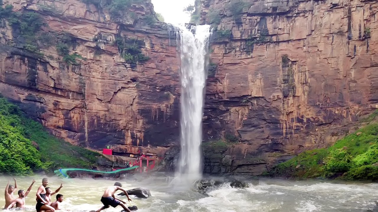 Maa Tutla Bhavani Waterfall Rohtas Bihar  माँ तुतला भवानी झरना रोहतास बिहार