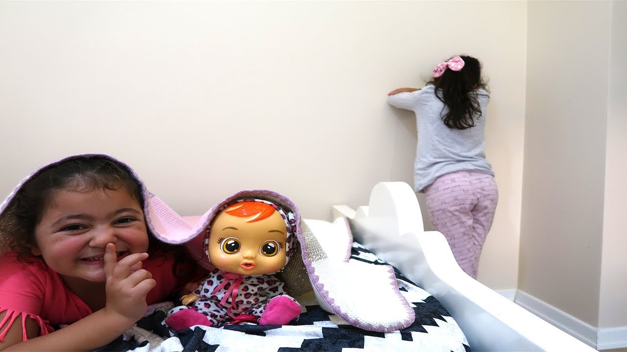 En Eğlenceli Saklambaç! Öykü and Masal Hide and Seek - play game fun kids video