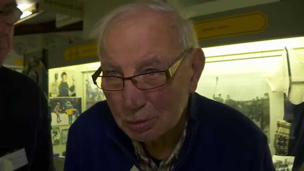 Reaksjes op it ferstjerren fan Jeen van den Berg
