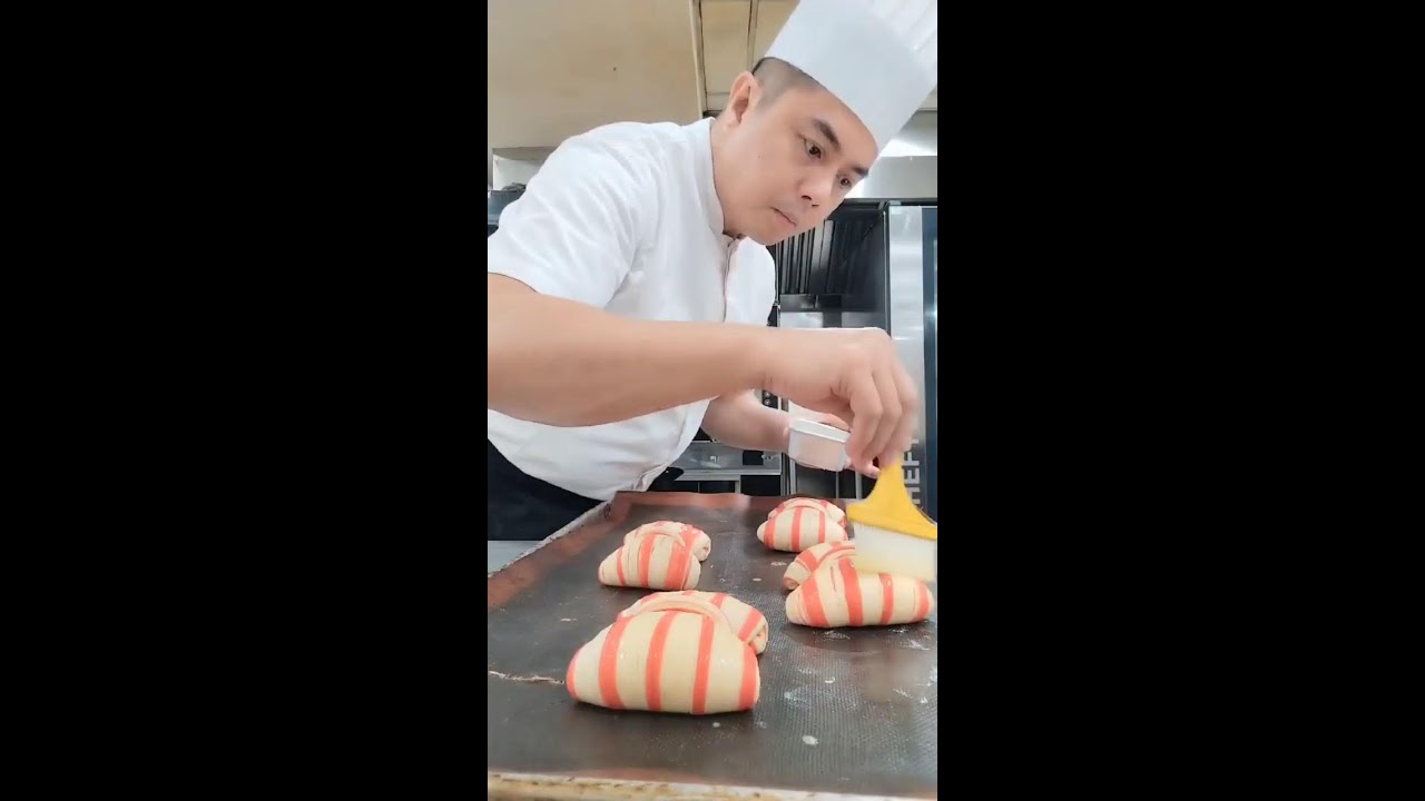 ASMR Making Bow Red Ribbon Strawberry Croissant #asmr #croissant #pastry