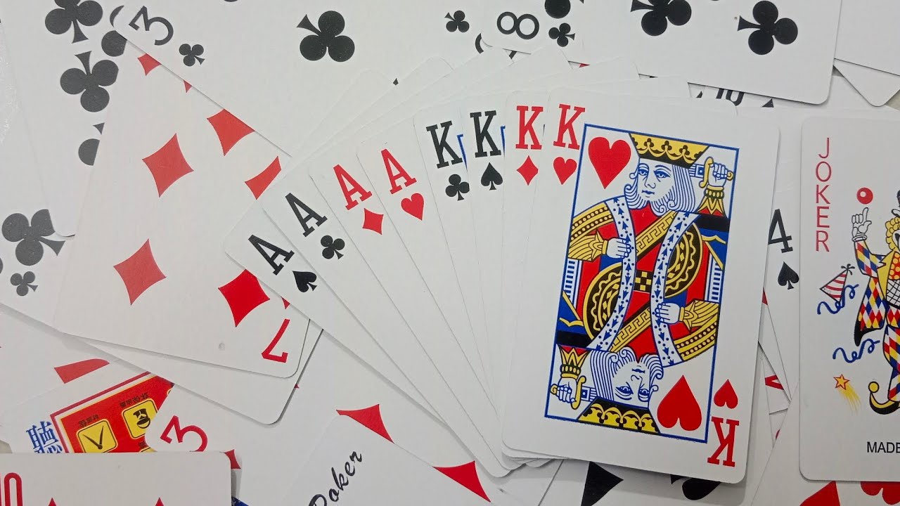 Satisfying playing cards ♠️ ASMR video 