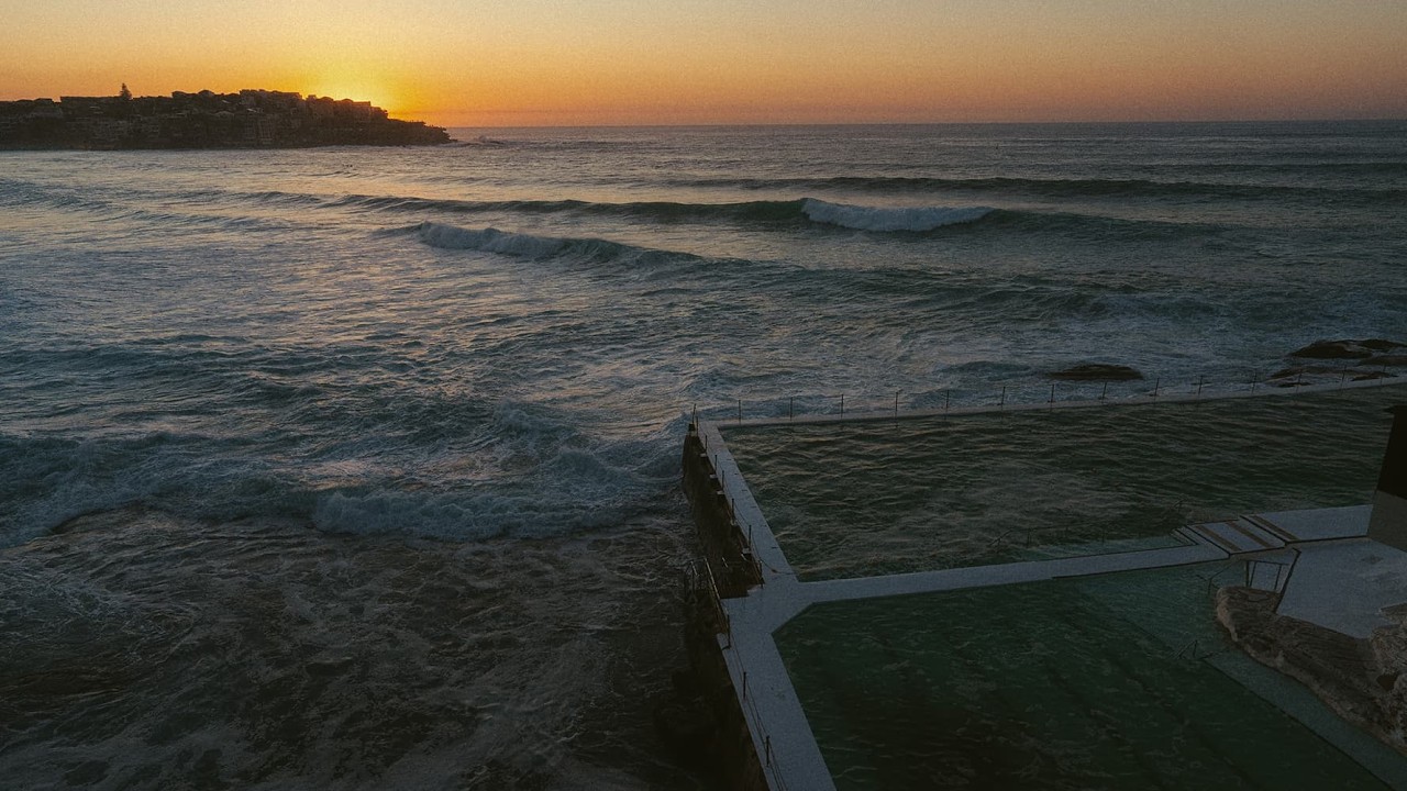 Sunrise at Bondi | Chill POV Photography