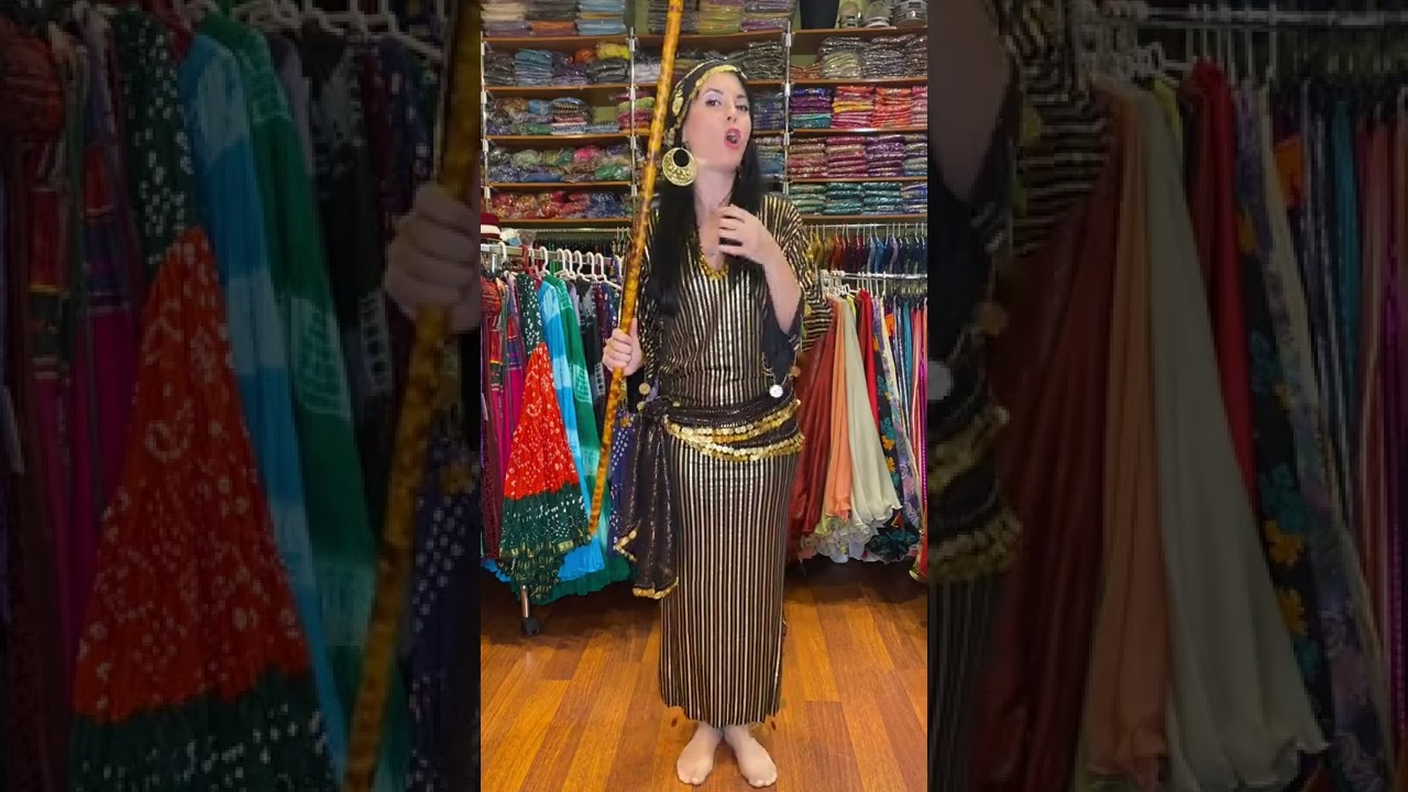 Vestuario para la danza del bastón saidi con Cristina Gadea