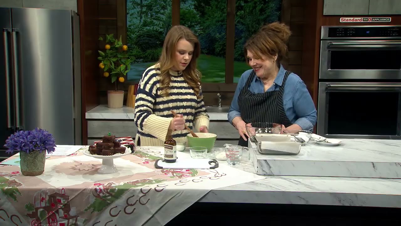 Bonnie Ward Strauss Makes Fudge-Topped Brownies