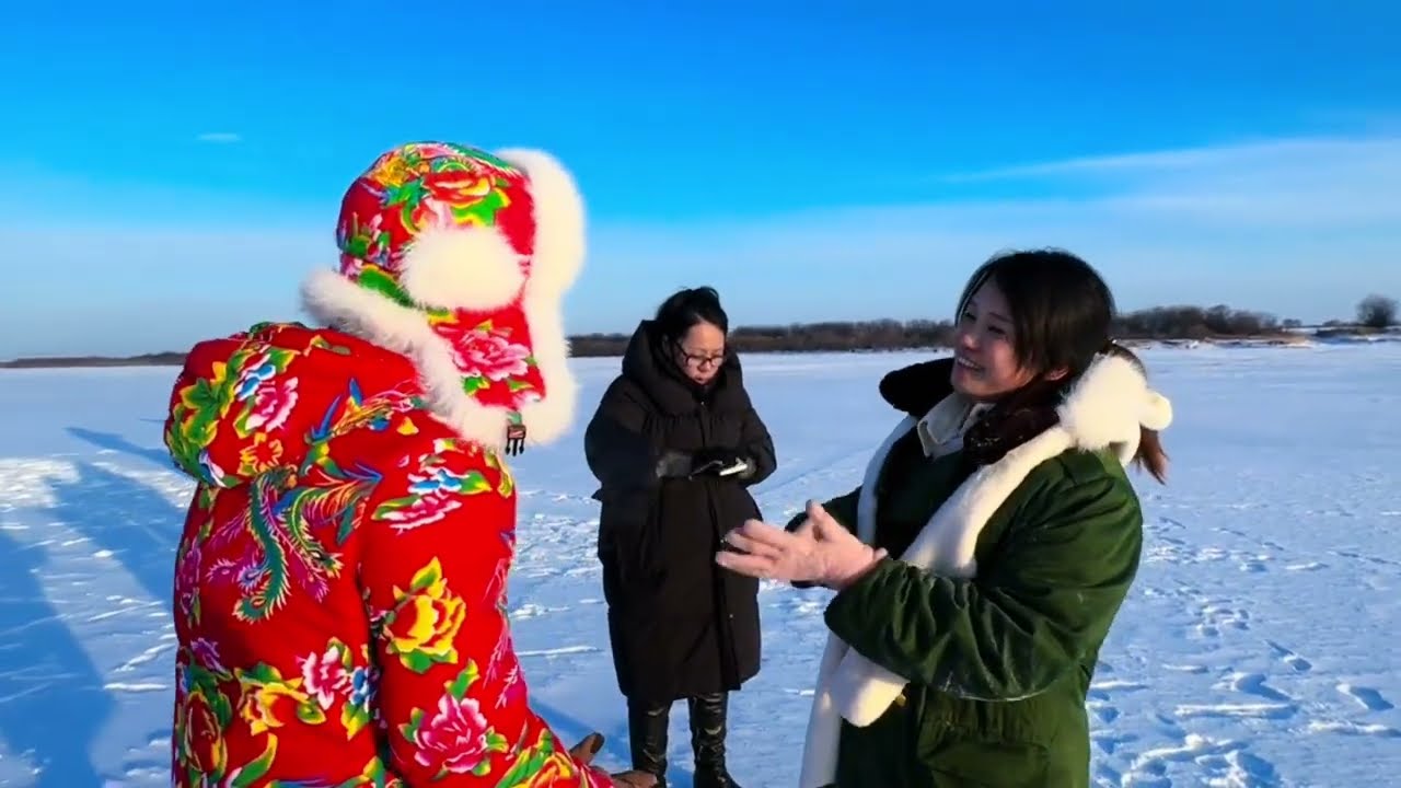探访东北第七站，小强抵达黑河，海哥率众人游黑河支流，玩疯了#海哥量地球