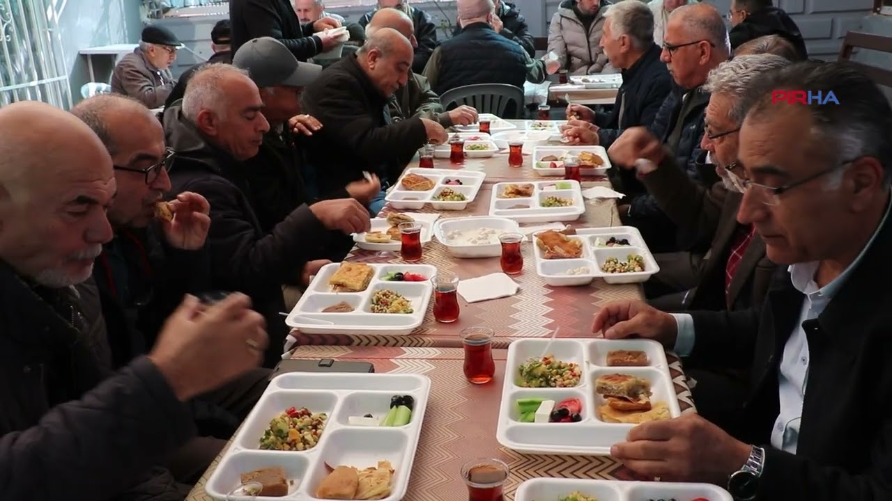 Antalya Divriği Kültür Derneği, Hızır lokması paylaştı