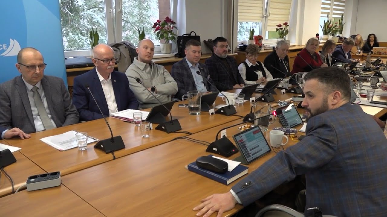 Sprawozdania, uchwały i plany – sesja Rady Miejskiej w Policach