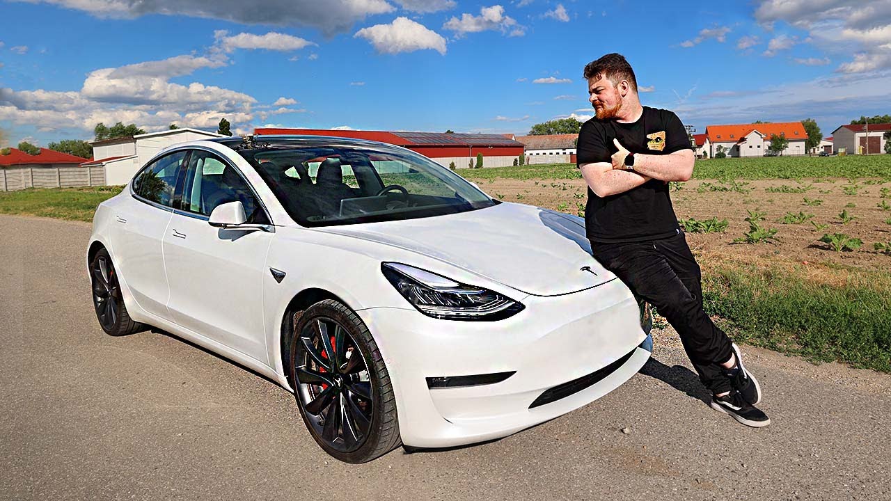 Tesla po Roku ...