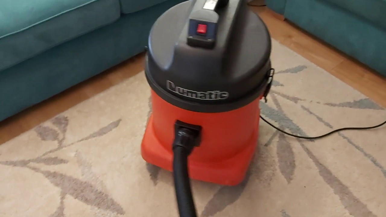 Numatic  NVQD570 vacuuming and first look