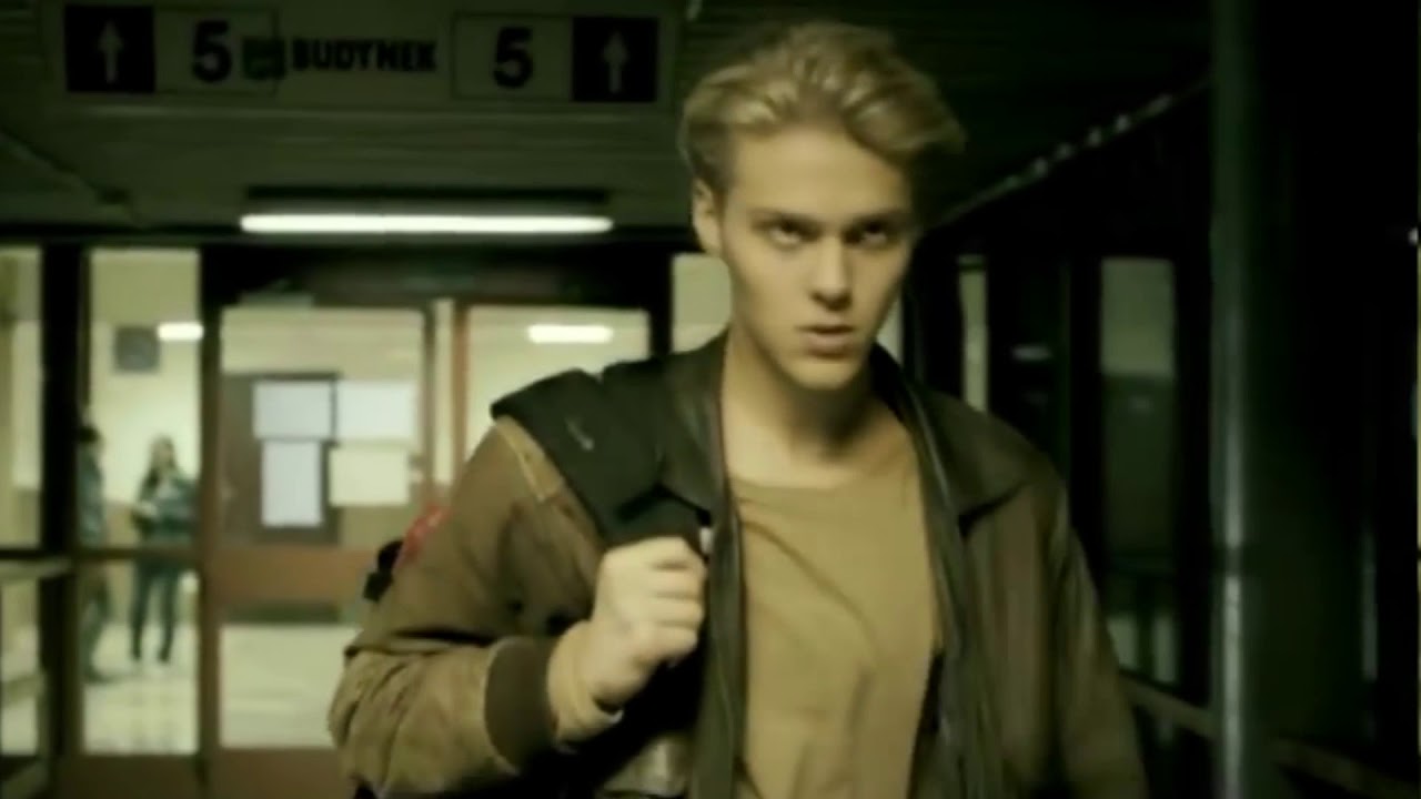 jakub gierszal | sweater weather