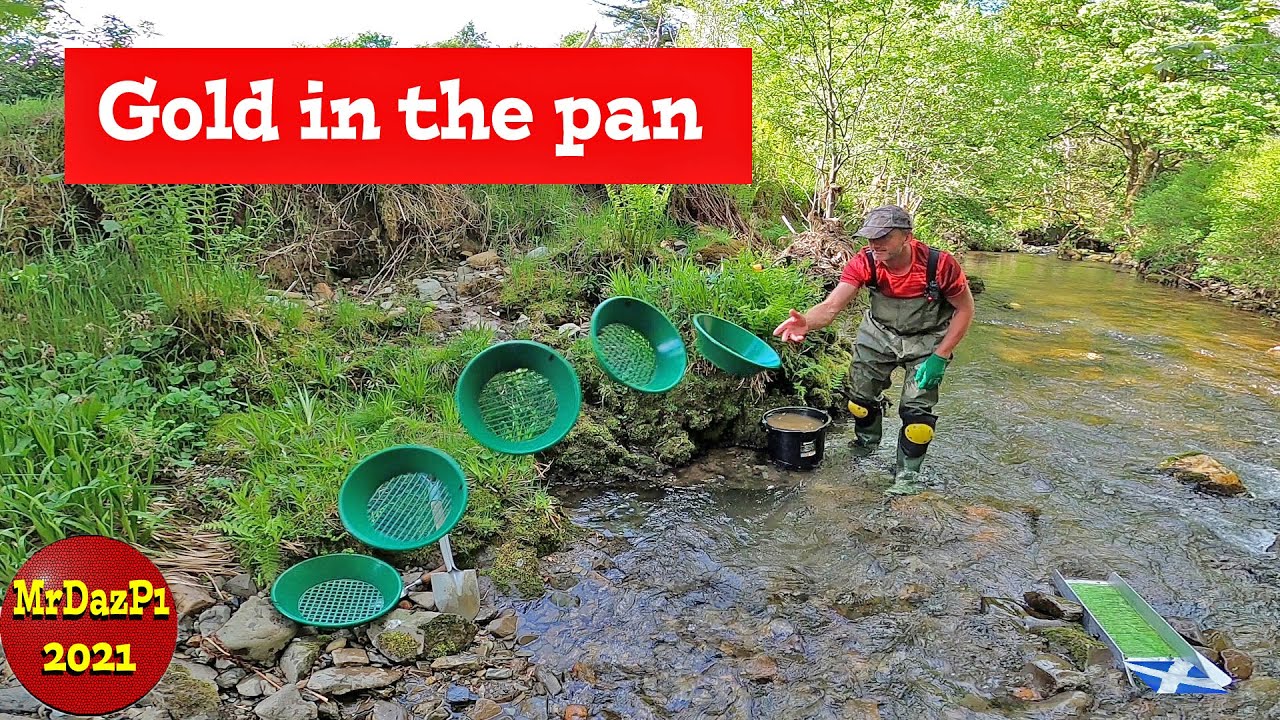 Gold panning with Northern Pickers in Scotland . #goldpannning #goldprospecting