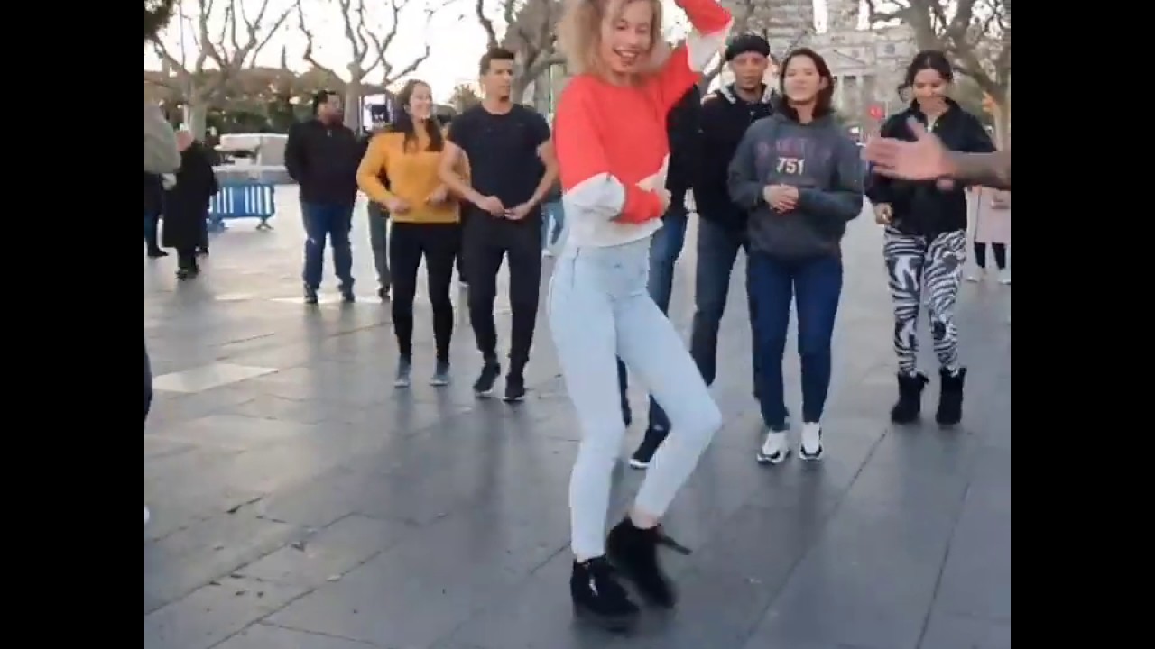 Bailando Bachata dominicana con Madrid timbera