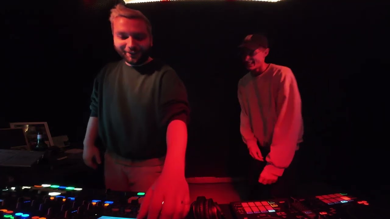 Me And Bass - First Set