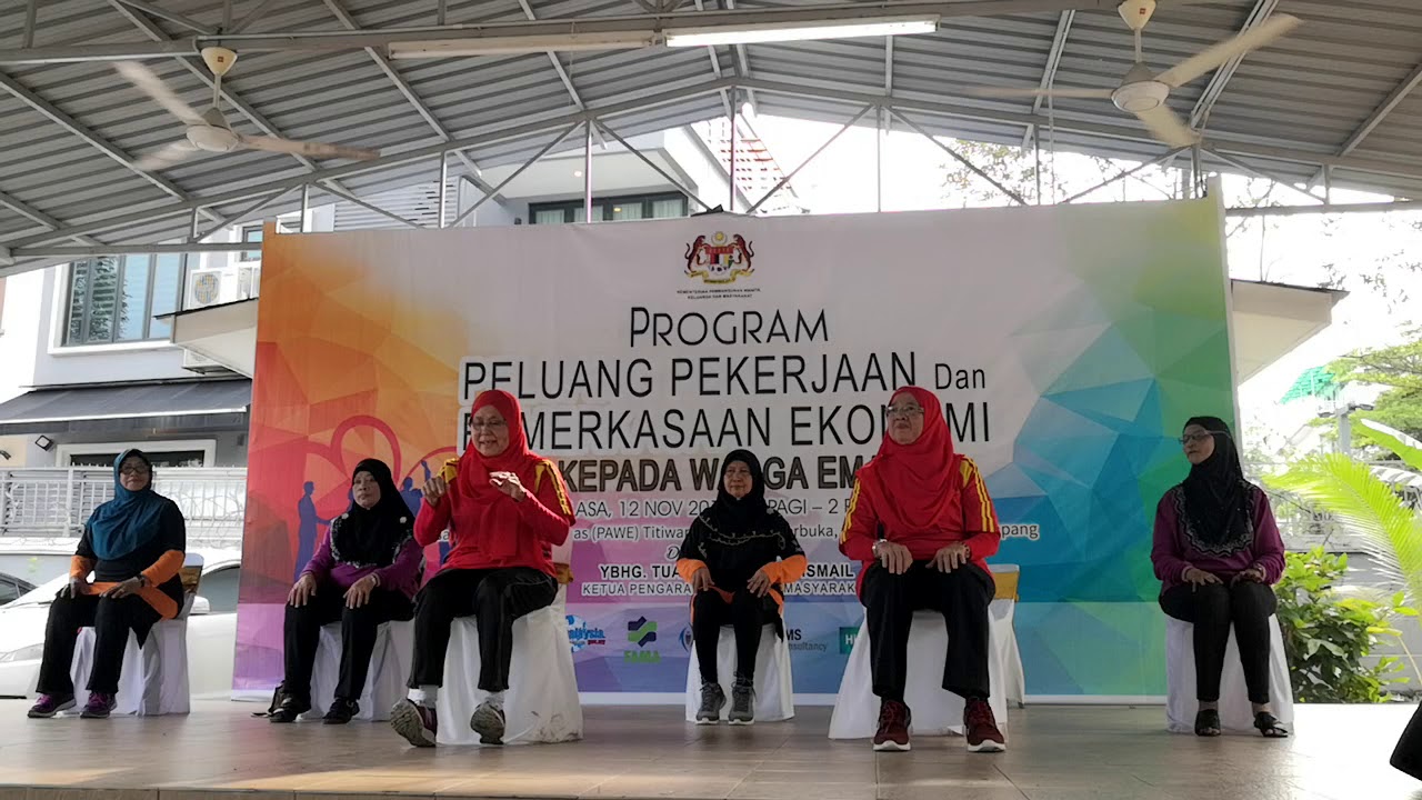 Demonstrasi Senaman Warga Emas (SenaMas)