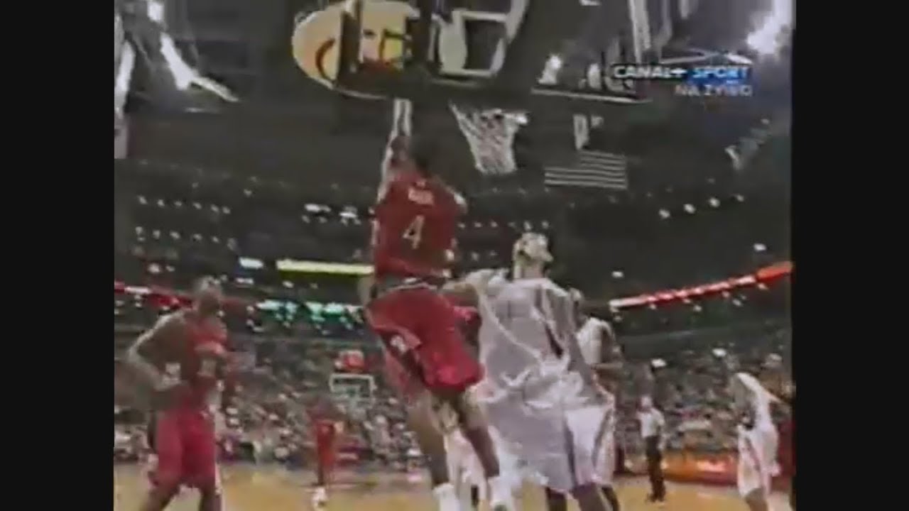 Chris Bosh 25 Points Vs. Houston, 2003-04.
