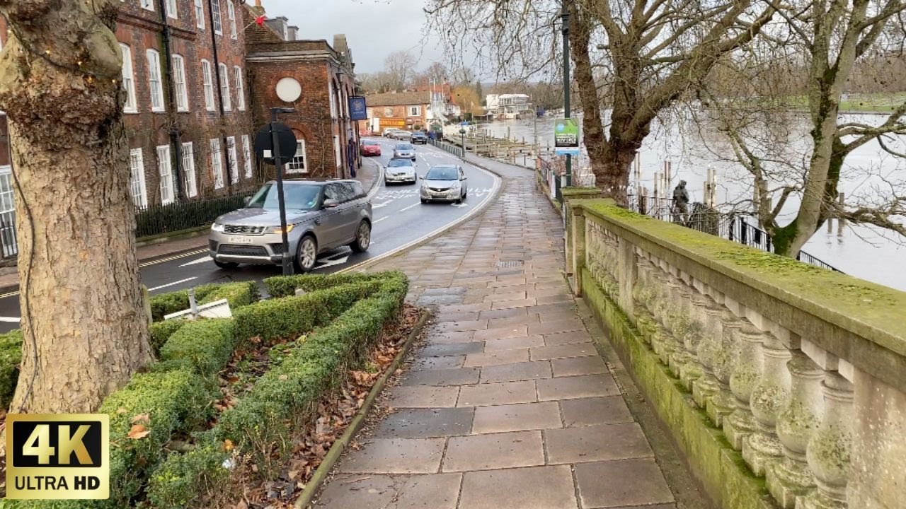 Henley-on-Thames ENGLAND 🇬🇧 Walking Tour /Thames very high in Jan & about to burst its banks? [4K]