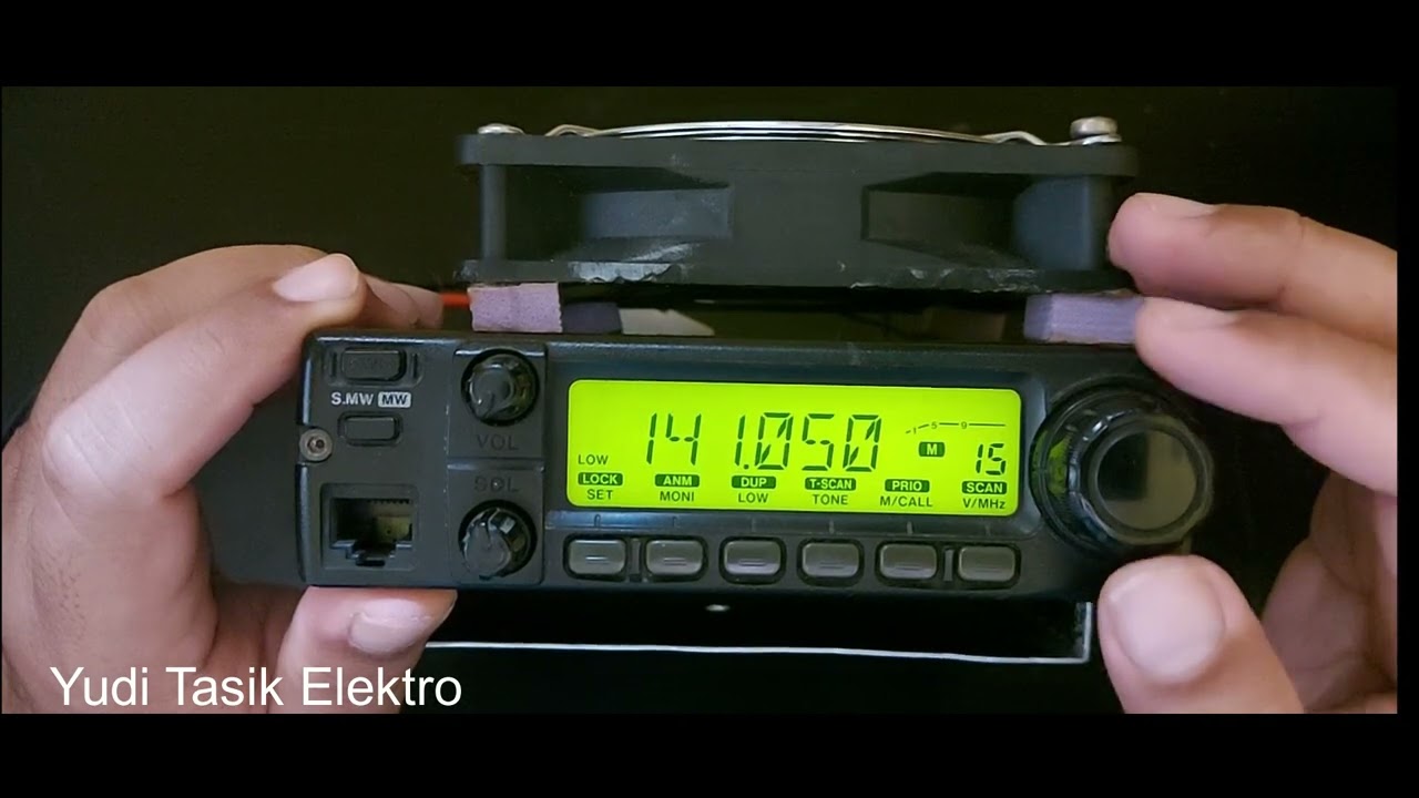 CARA MENGHAPUS CHANEL MEMORI FREKUENSI RADIO ICOM IC 2100