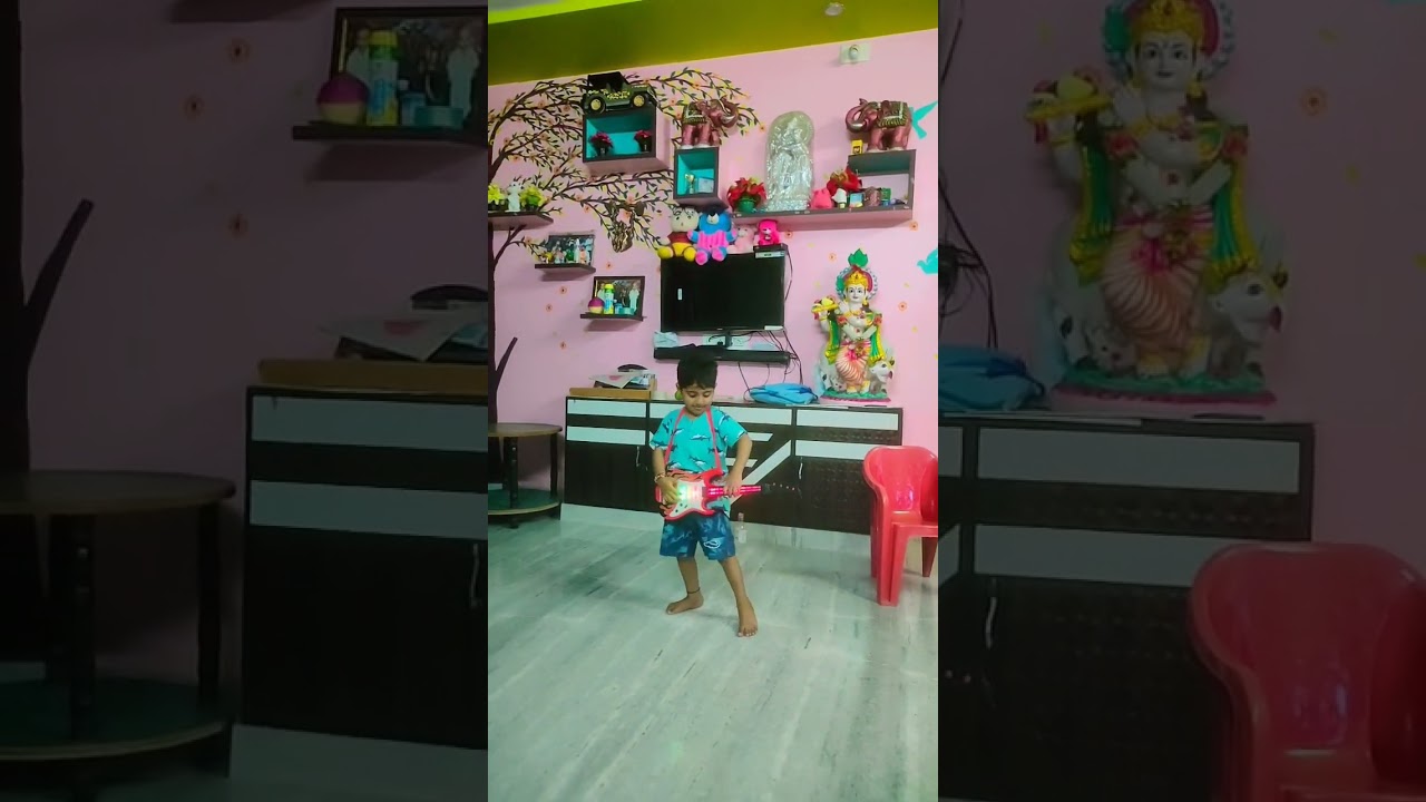 Best Guitar player 🎸🎸🤗😊😂