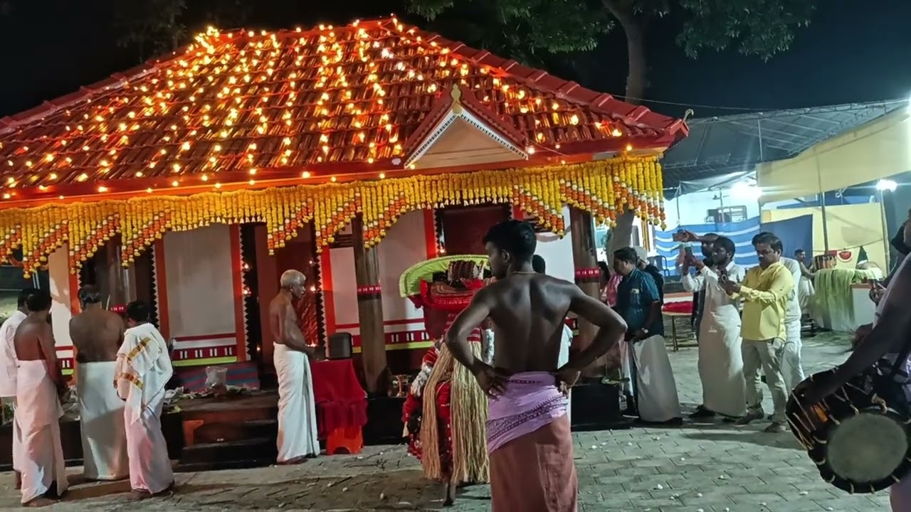 ತೆಯ್ಯಂ Thayyam Day 1.8