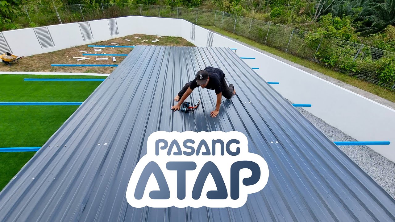 Seram jadi spiderman pasang atap metal deck + foam..