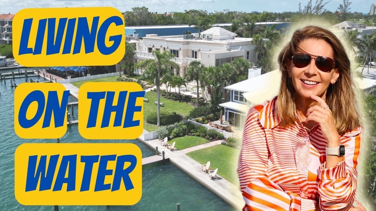 Waterfront Homes in Sarasota. Living Waterfront in Sarasota.