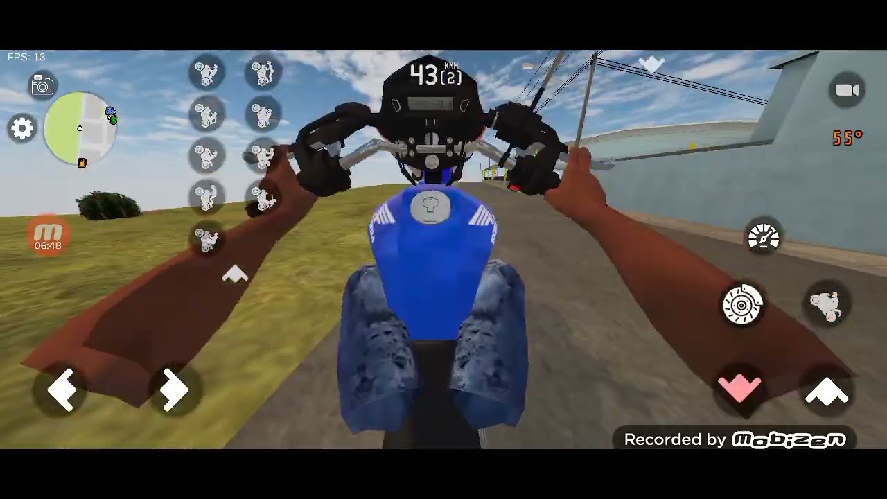 Dando grau na minha moto toda raspada na garupa