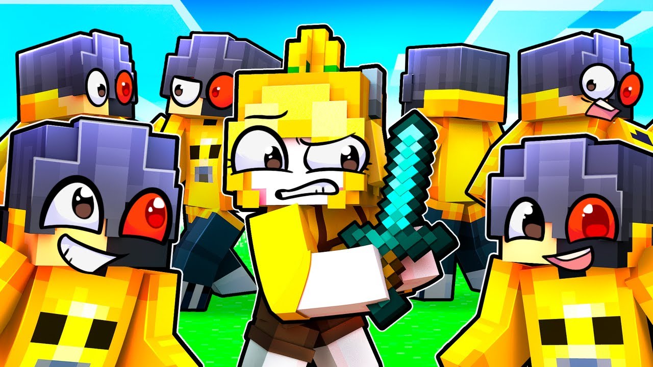 Minecraft MORPH Hide and Seek!