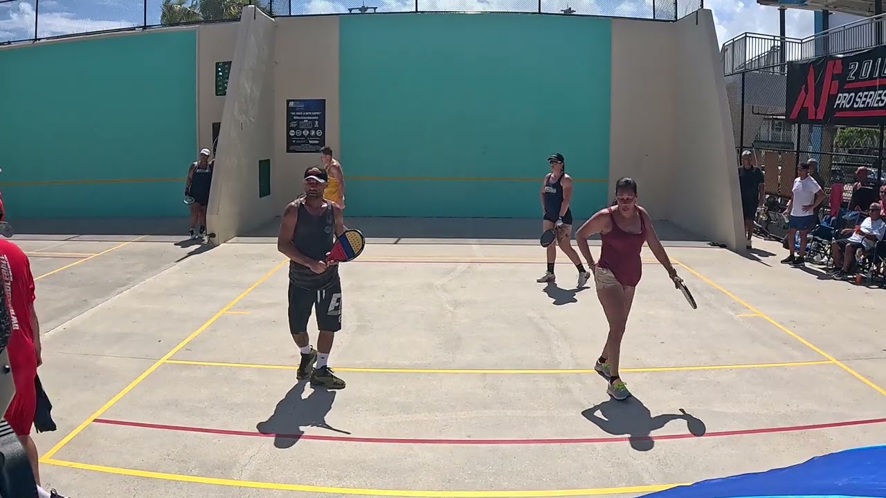 Dave B & Chanis L vs JC R & Aida R