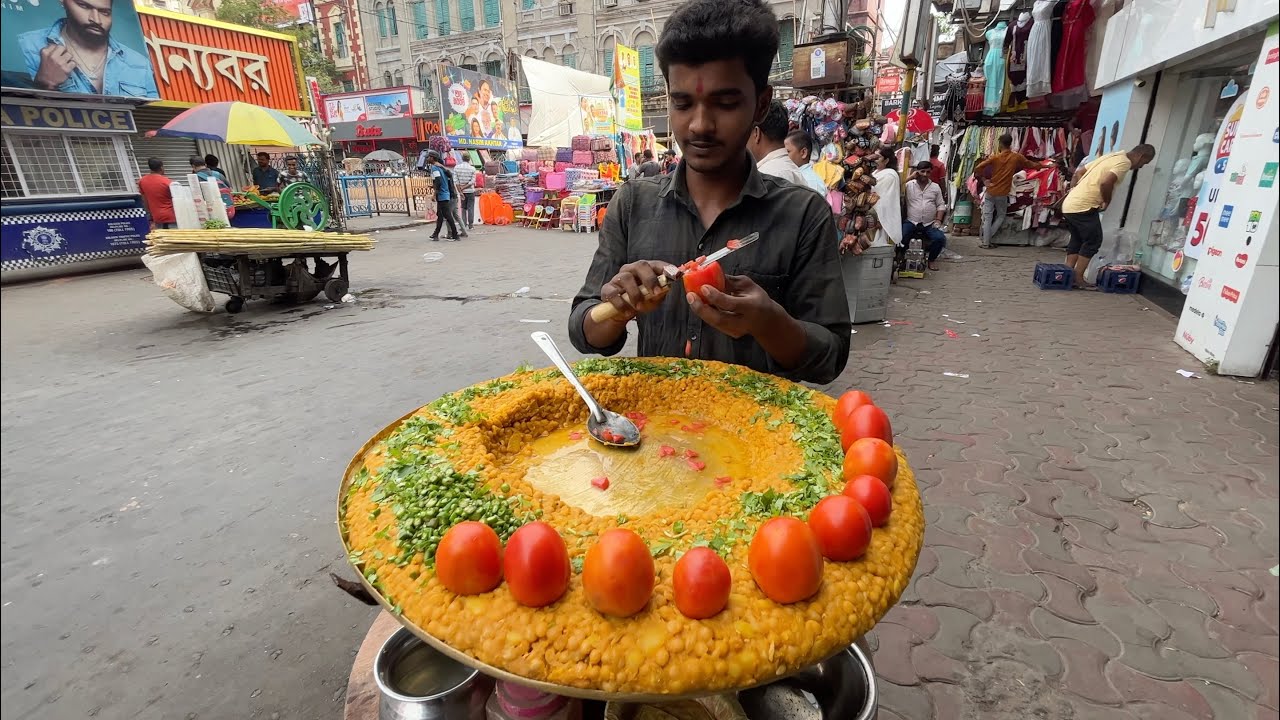 Minimalistic Chaat Stall in Kolkata | Indian Street Food