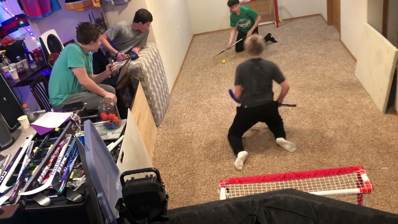 NCAA knee hockey 1st period penn state vs North Dakota 