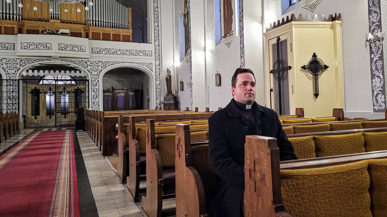 Folytat&oacute;dott az egyh&aacute;zmegyei F&eacute;rfital&aacute;lkoz&oacute; | Dallos Tam&aacute;s interj&uacute; | Koml&oacute;i &Uacute;js&aacute;g