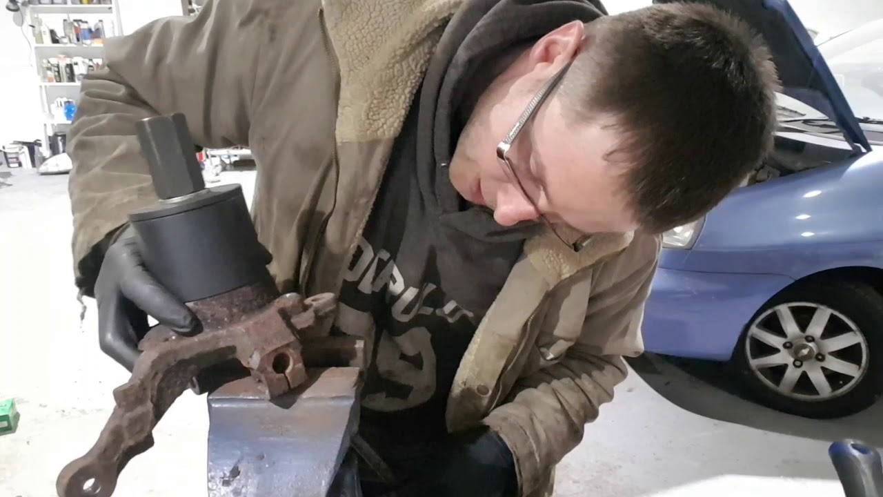 Home DIY wheel bearing replacement, Corsa c 4 stud big block conversion